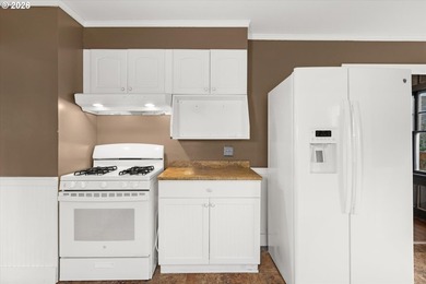 Great opportunity with many possibilities, this beautiful - photo 18