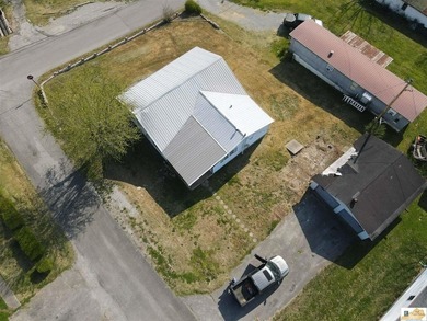Wonderful opportunity to build sweat equity, rental home or fix - photo 18