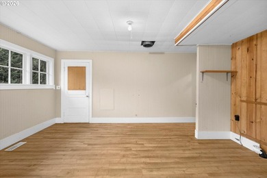 Great opportunity with many possibilities, this beautiful - photo 22