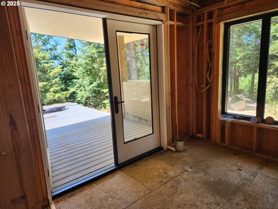 Finish This Dream Home with Stunning Ocean & Forest ViewsThis - photo 5