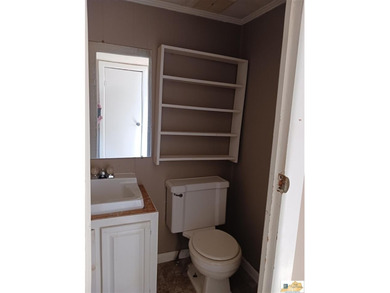 Wonderful opportunity to build sweat equity, rental home or fix - photo 31