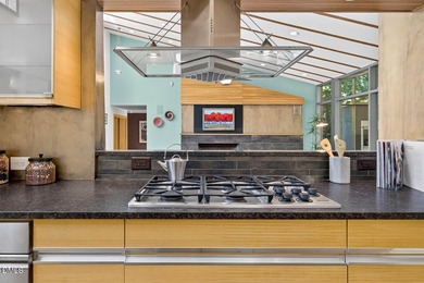 Designed by renowned North Carolina Modernist architect Bill - photo 31