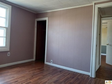 Wonderful opportunity to build sweat equity, rental home or fix - photo 35