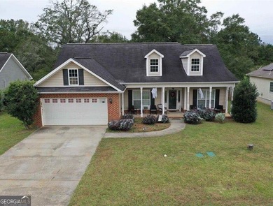 Lake Joy Lot For Sale in Kathleen Georgia