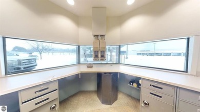 Establish your business in this high-visibility, 2,500 sq. ft - photo 6