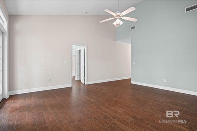 Well-maintained 2-bedroom, 2-bath end-unit condo located in The - photo 12