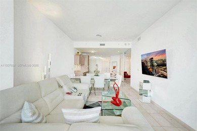 Stunning 2-Bedroom + Den / 2.5 Bathroom Residence at Gran