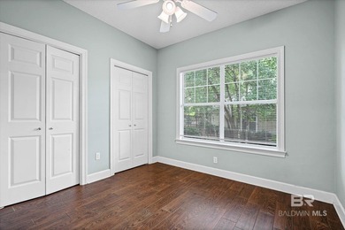 Well-maintained 2-bedroom, 2-bath end-unit condo located in The - photo 16