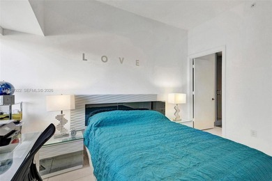 Stunning 2-Bedroom + Den / 2.5 Bathroom Residence at Gran