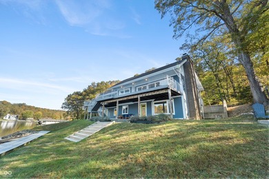 Just 20 feet from the water with 178 feet of shoreline and - photo 3