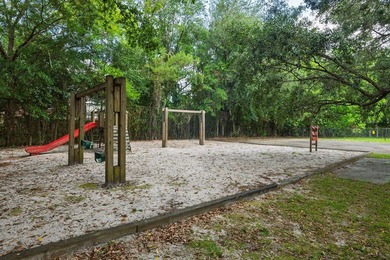 Beautifully updated and move-in ready, this charming condo is - photo 25