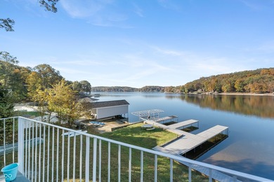 Just 20 feet from the water with 178 feet of shoreline and - photo 5