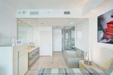 Stunning 2-Bedroom + Den / 2.5 Bathroom Residence at Gran