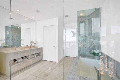 Stunning 2-Bedroom + Den / 2.5 Bathroom Residence at Gran