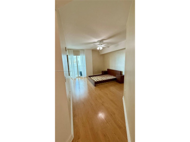 Welcome to luxury living at DUO! Beautiful golf course and city