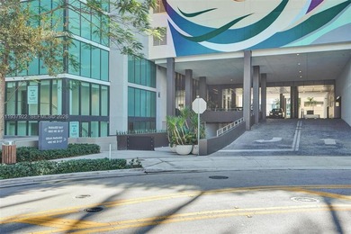 Stunning 2-Bedroom + Den / 2.5 Bathroom Residence at Gran