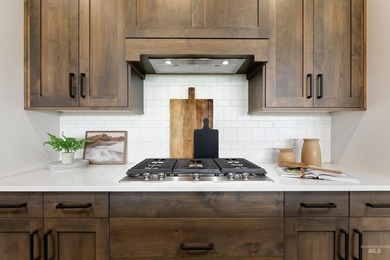 This former Tresidio model home in Valor is now available - photo 10