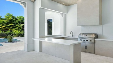 Brand-new custom estate in the exclusive enclave of Place Au - photo 11
