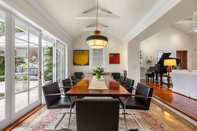 More than a residence and rarer than legend, 910-914 Watson - photo 18