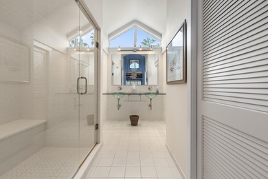 More than a residence and rarer than legend, 910-914 Watson - photo 35