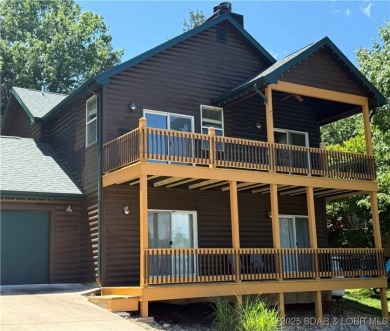 Lake of the Ozarks Home For Sale in Camdenton Missouri