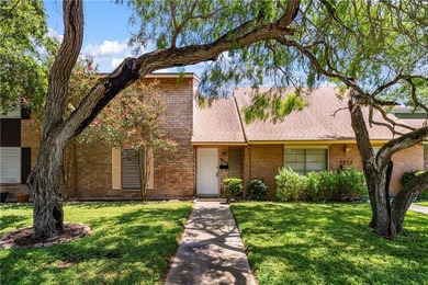 Welcome to this beautifully updated 3-bedroom, 2-bath home - photo 2