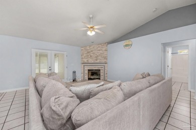 Experience the Best of Navarre Living! This charming 4-bedroom - photo 5