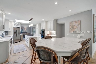 Incredible 4th row 5 bedroom 5 1/2 bath home on the beach - photo 15