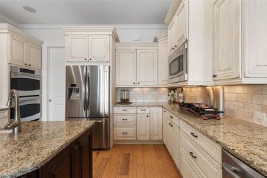 Welcome to an extraordinary Arthur Rutenberg luxury residence on - photo 16