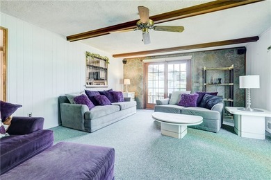 Versatile Gates ranch with a true possible in-law setup! The - photo 19