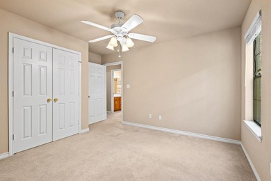 Escape to your own Lake Texoma paradise!
Nestled in a beautiful