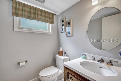 Incredible 4th row 5 bedroom 5 1/2 bath home on the beach - photo 23