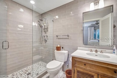 Incredible 4th row 5 bedroom 5 1/2 bath home on the beach - photo 26