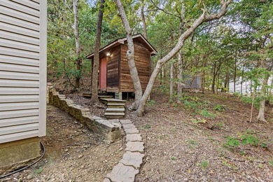Escape to your own Lake Texoma paradise!
Nestled in a beautiful