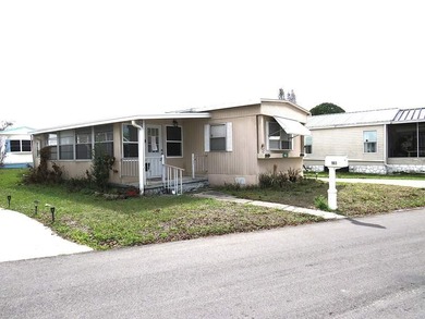 This charming 840 square feet manufactured home built in 1978 by - photo 27