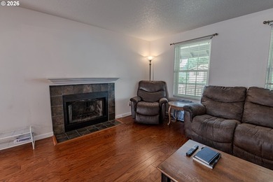 Valley views, low energy costs, and a beautifully updated - photo 6