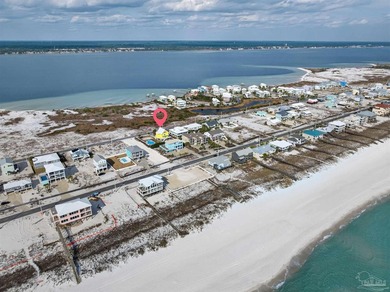 One of a kind Navarre Beach mini resort home 4Bedroom/3 Bath - photo 6