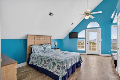 One of a kind Navarre Beach mini resort home 4Bedroom/3 Bath - photo 8
