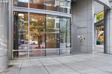 Lake Oswego Condo For Sale in Portland Oregon