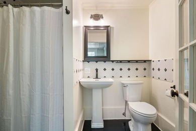 Historic charm meets modern conveniences in this stunning, fully - photo 11
