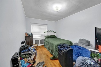 Welcome to 1804 Seminole Avenue, a beautifully maintained - photo 13