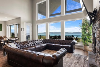 Welcome to 68 Hawksbeard Circle, a remarkable 8-bedroom, 5 - photo 5