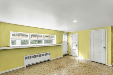 Classic split-level home offering approximately 1800 square feet - photo 20