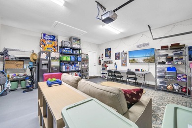 Beautifully maintained home with exceptional outdoor living! The - photo 37