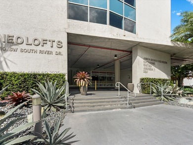 Discover urban living at Neo Lofts, ideally positioned in - photo 3