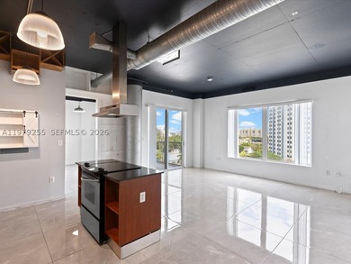 Discover urban living at Neo Lofts, ideally positioned in - photo 7