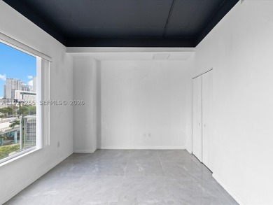 Discover urban living at Neo Lofts, ideally positioned in - photo 9