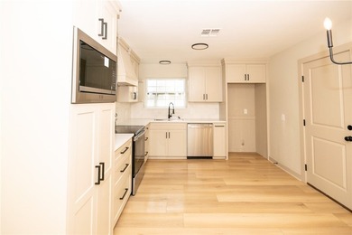 Welcome to your beautifully remodeled dream home in one of - photo 4