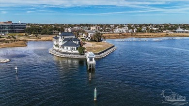 Luxury Waterfront Homesite in Exclusive Gated Enclave - Downtown - photo 3