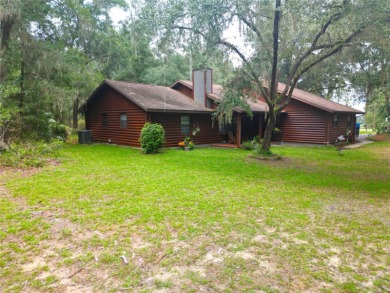 (private lake, pond, creek) Home For Sale in Dunnellon Florida
